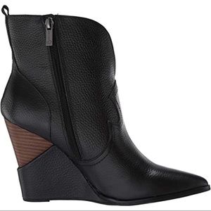 Leather Western Stacked Heal Bootie